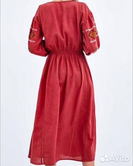 Платье вышиванка Zara