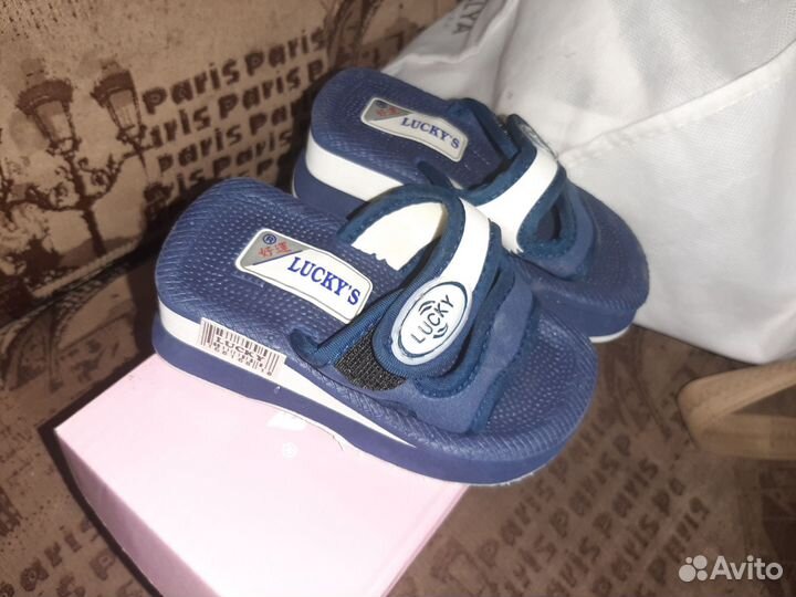 Туфли кроссовки детские