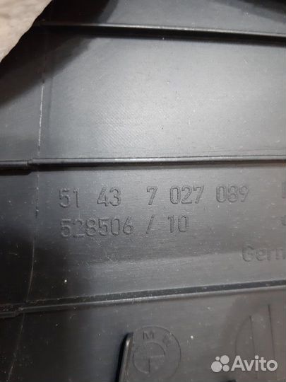 Обшивка салона левая Bmw 530I E60 N52B30 2006