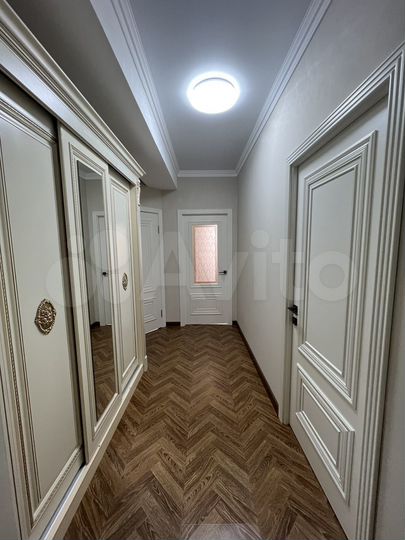 3-к. квартира, 103 м², 6/9 эт.