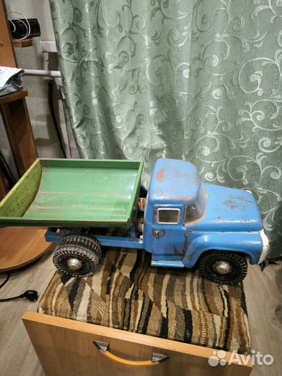 Игрушка ЗИЛ 130 СССР
