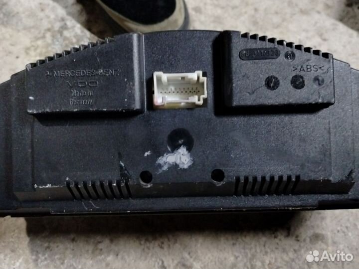 Приборная панель mercedes