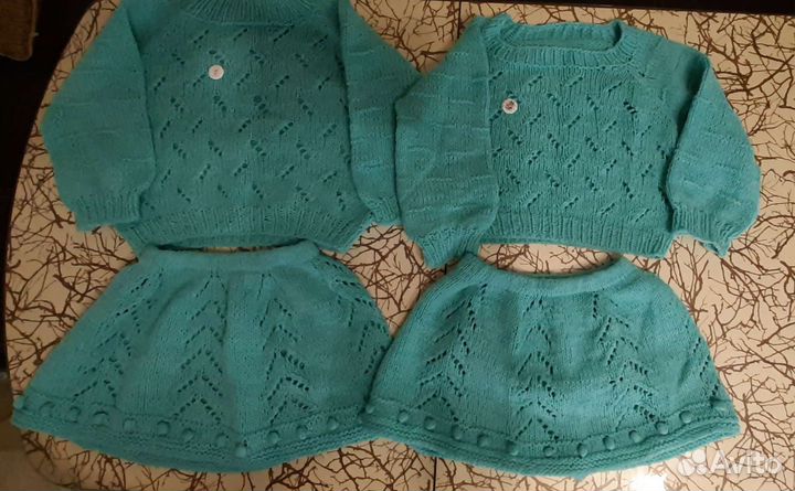 Вещи для двойни,для девочки