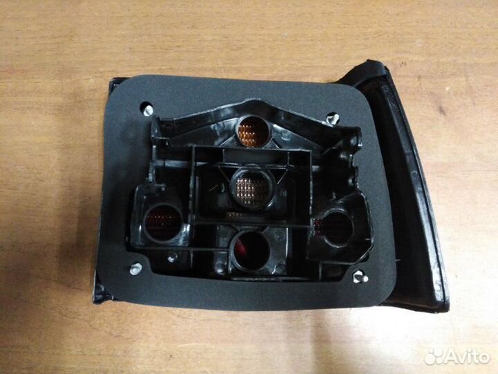 Фонарь задний левый Volkswagen Jetta 1983 - 1992