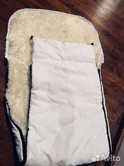 Конверт reindeer меховой из овчины белый