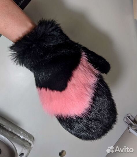 Варежки из кролика