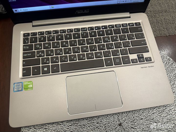 Asus zenbook ux310u i7-6500/Nvidea MX940 2Gb