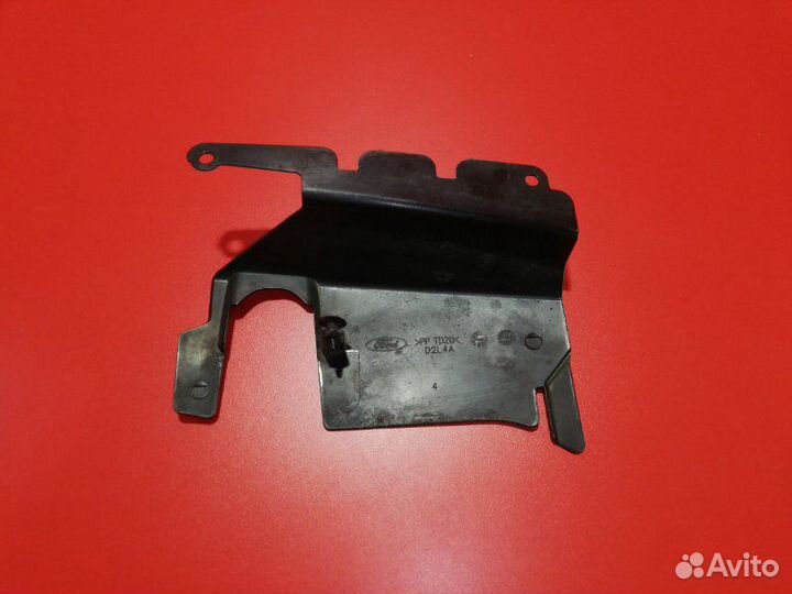 Воздуховод радиатора Ford Focus CB4 shda 2008