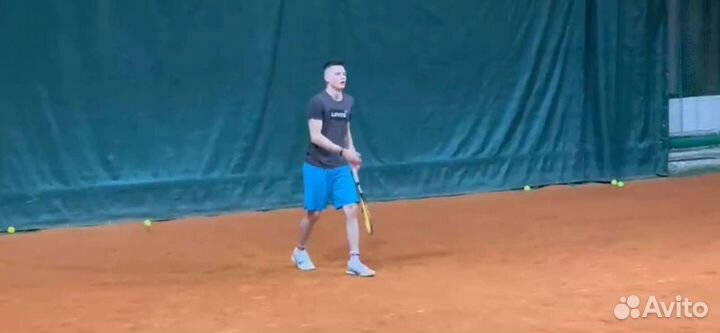 Тренер, спарринг партнер по большому теннису