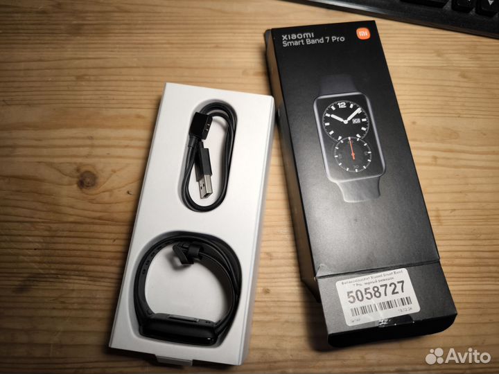 Фитнес браслет xiaomi mi band 7 pro