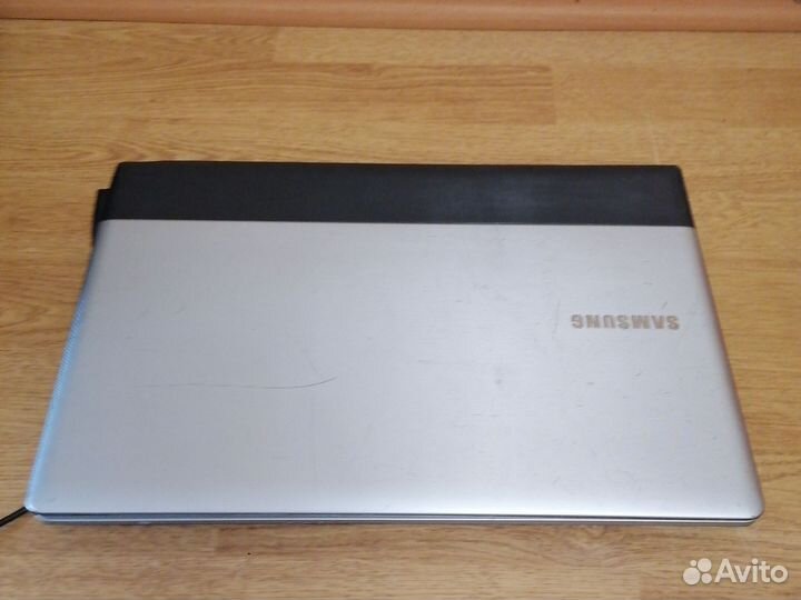 Ноутбук samsung