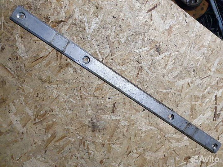 Кронштейн пола Mercedes C-Class W204 OM271.820