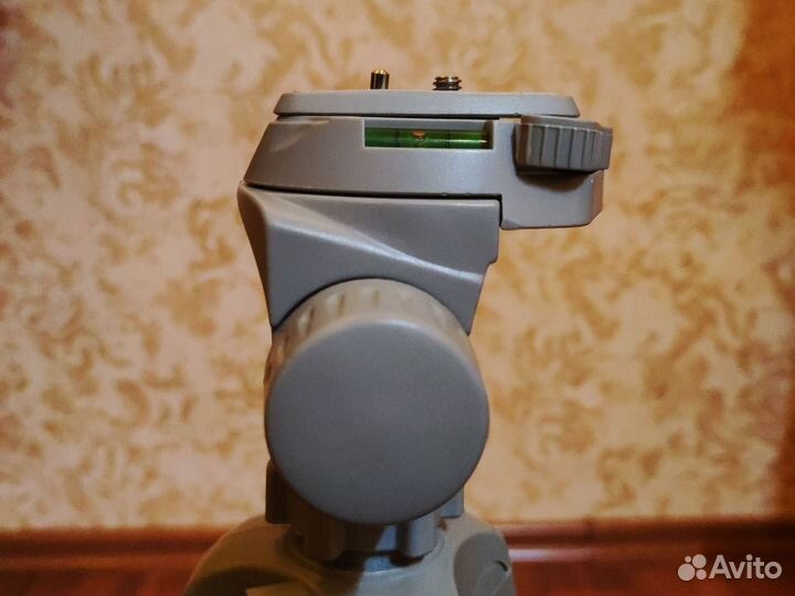 Штатив (Rekam)