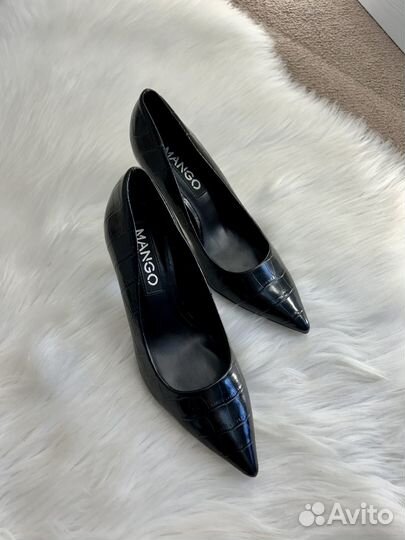Туфли лодочки черные 36 mango