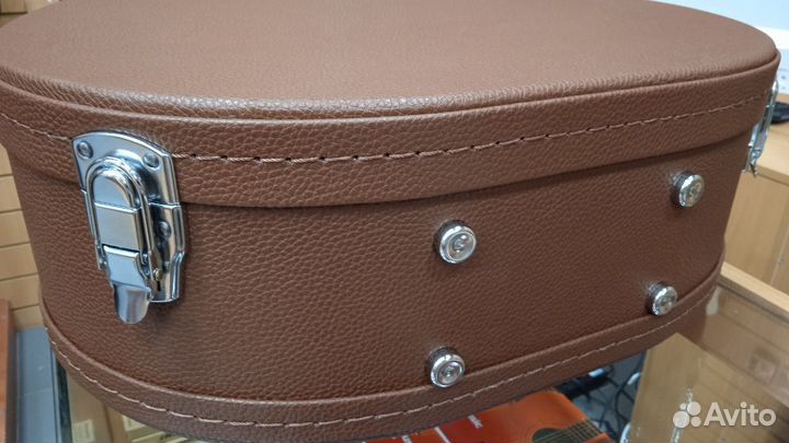 Acury WC-115BC Brown. Кейс для Акустической Гитары