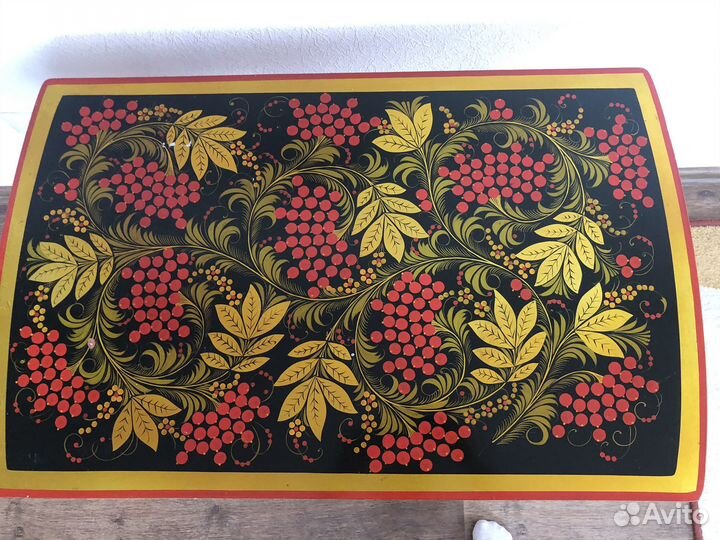 Детский столик