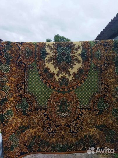 Ковер б/у 2х3(м)