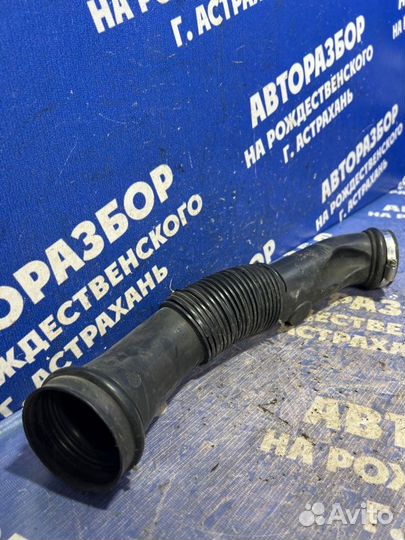 Гофра воздушного фильтра Volkswagen Passat B5