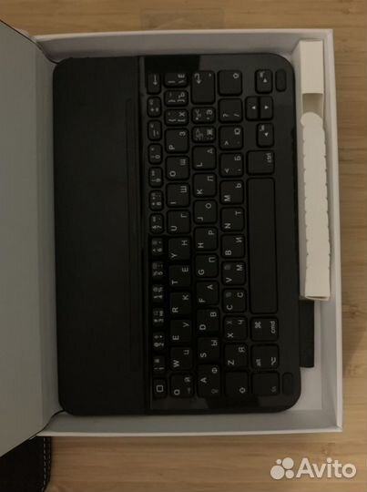 iPad mini, клавиатура Logitech