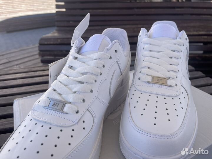 Кроссовки nike air force 1 белые