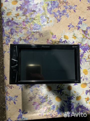 Магнитофон Pioneer DMH-221BT