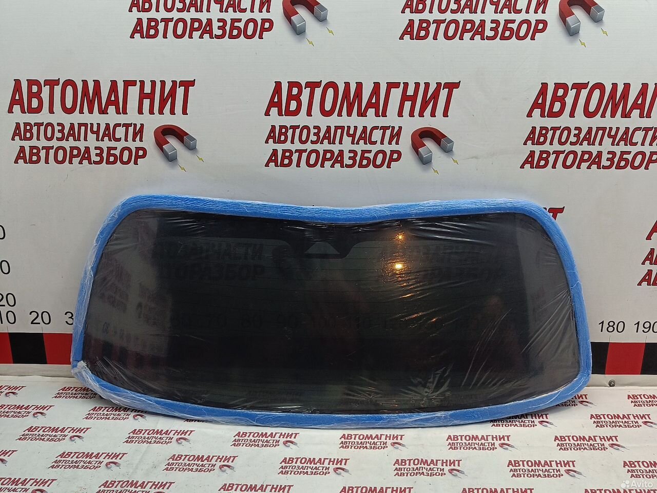 Стекло крышки багажника Lixiang L9