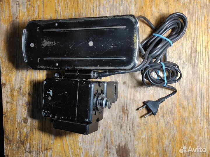 Двигатель и педаль для швейной машины Подольск