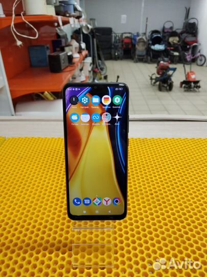 Смартфон Xiaomi Poco C40 64 гб