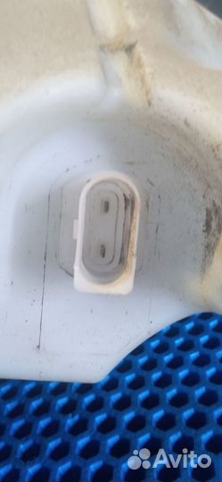 Бачок омывателя Volkswagen Polo