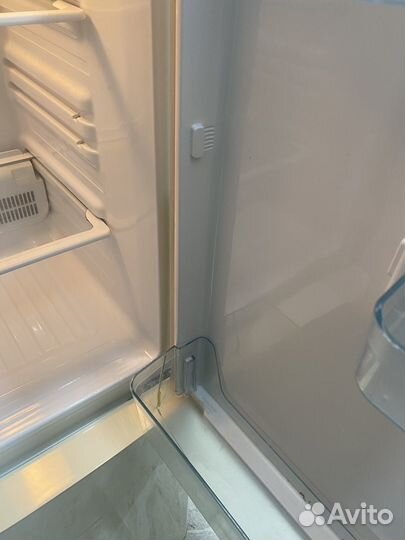 Холодильник samsung