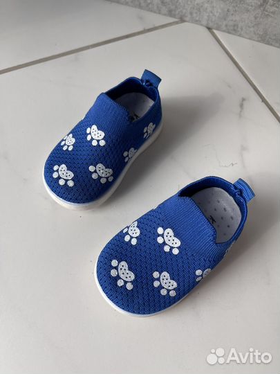 Кроссовки кеды