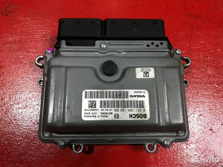Блок управления двигателем Volvo S80 2.5 B5254T10