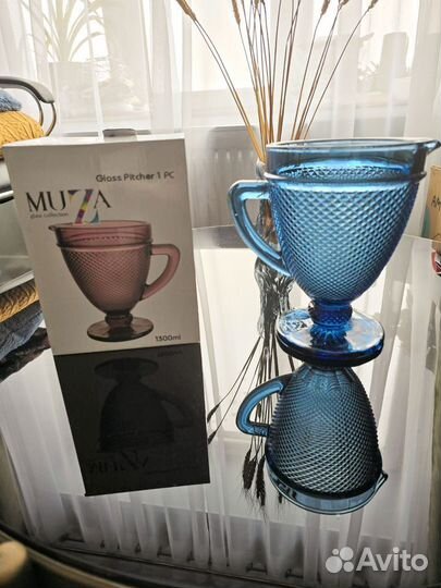 Кувшин из цветного стекла 1300мл. Новый, в упаков