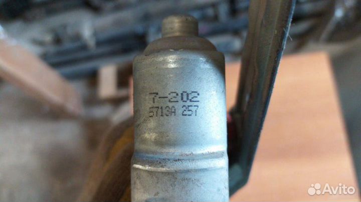 Стеклоподъемник задний правый Mitsubishi Outlander