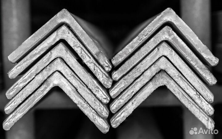 Уголок металлический