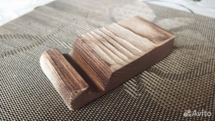 Подставка под сотовый телефон 