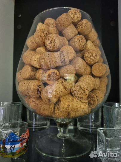 Пробки от вина и просекко