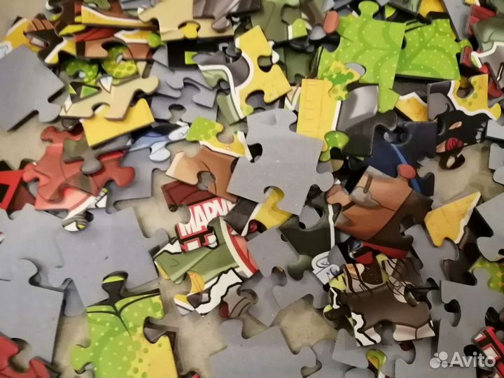 Игрушки и пазлы