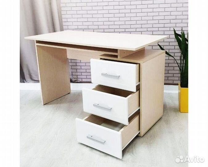 Письменный стол Симба