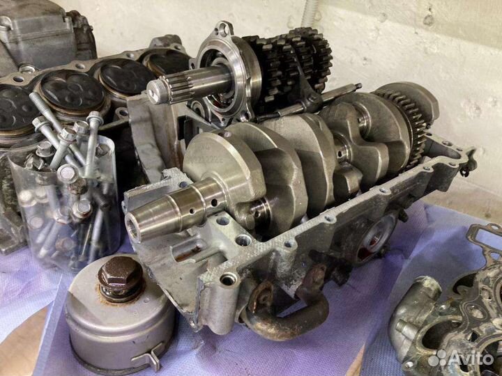 R6 Yamaha Двигатель J 509E, разбор на запчасти