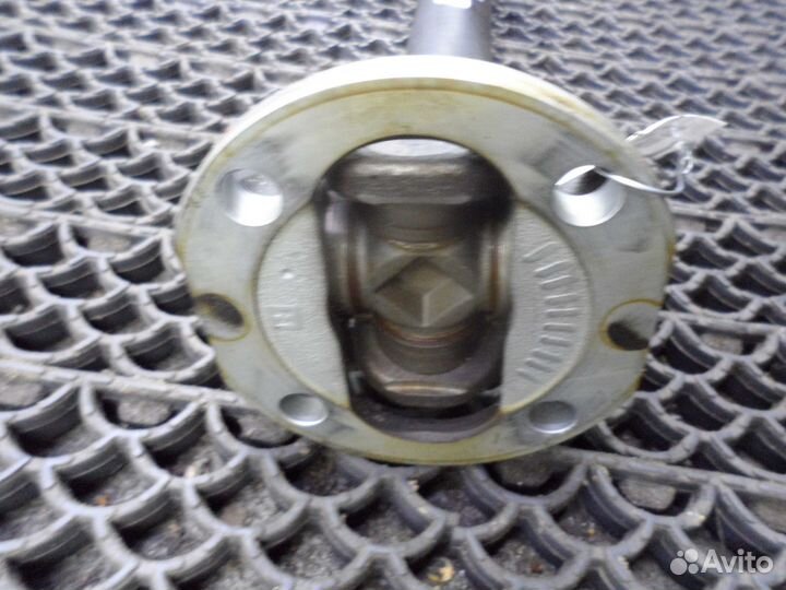 Вал карданный передний Mercedes-Benz C-Class