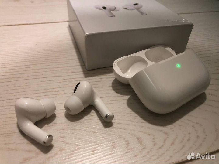 Беспроводные наушники AirPods Pro