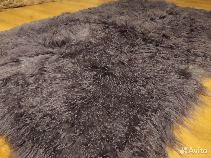 Меховой плед из ламы