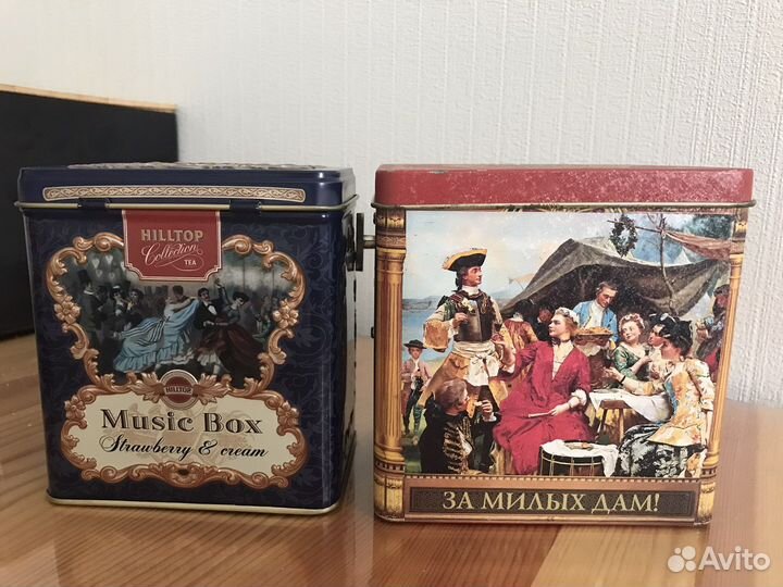 Жестяная банка музыкальная