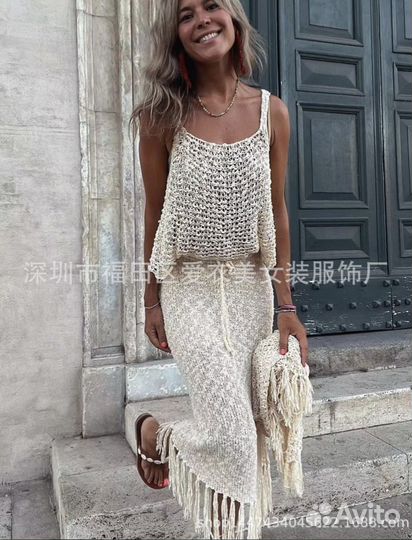 Пляжный костюм вязаный