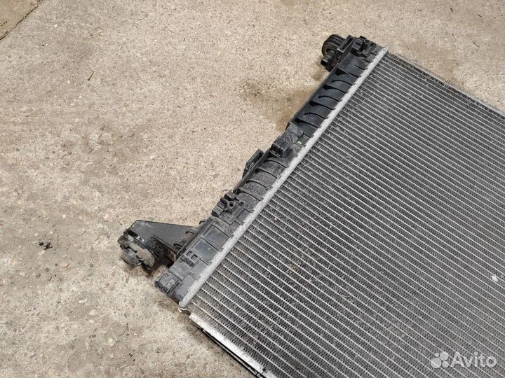 Радиатор основной Volkswagen Touareg 3 2019