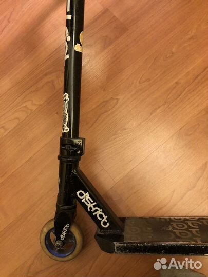 Трюковой самокат district