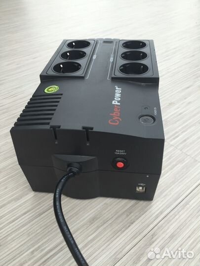 Источник бесперебойного питания