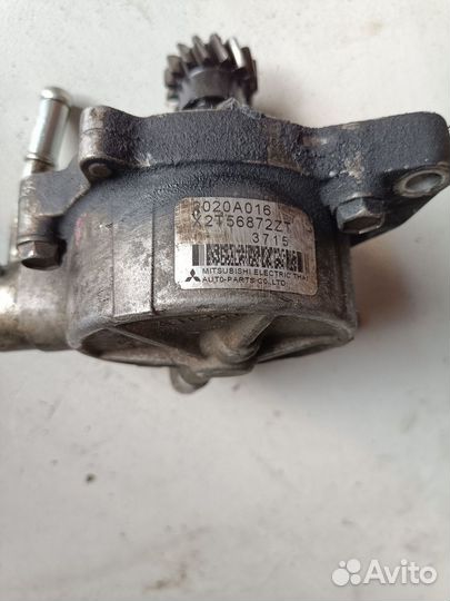 Вакуумный насос Mitsubishi Pajero Sport 2011 2020A