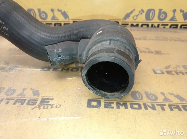 Патрубок интеркулера Passat B5 Audi A4 B5 A6 C5